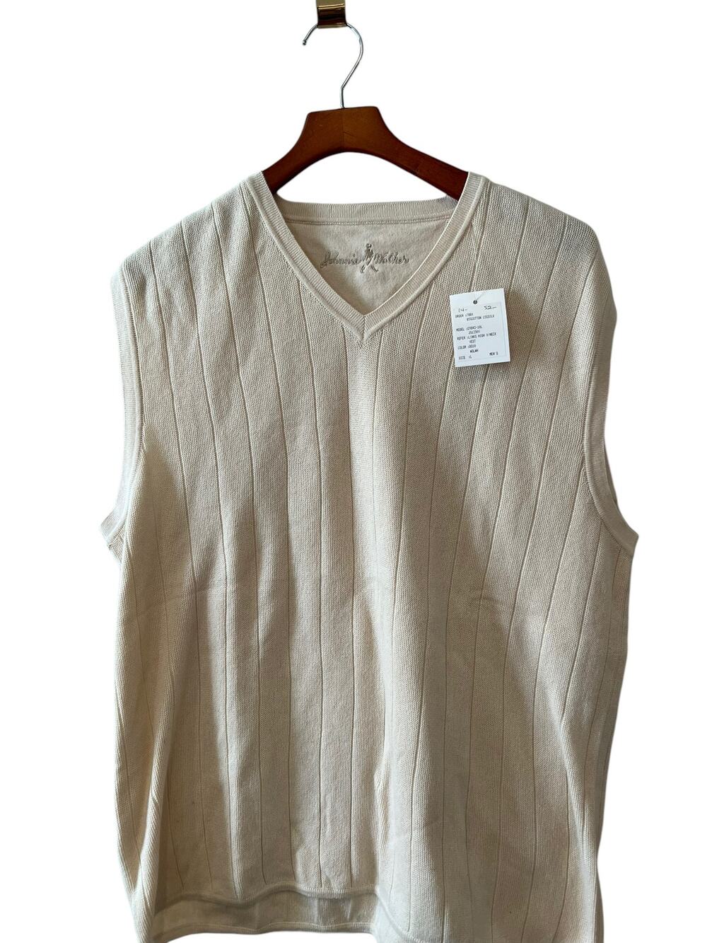 Johnnie Walker Links Golf Sweater Vest Off White L